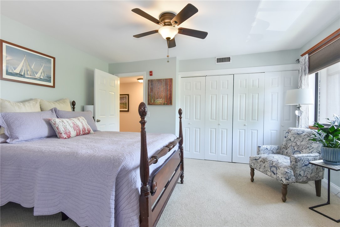 125 Van Zandt Avenue 310