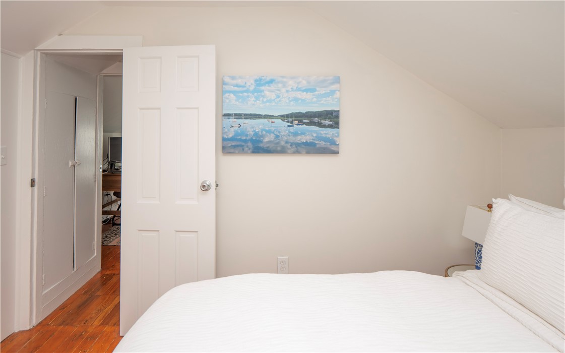 6 Hall Avenue