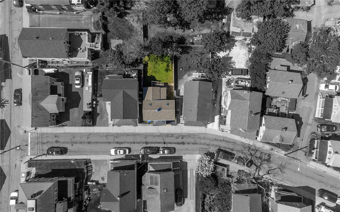 6 Hall Avenue