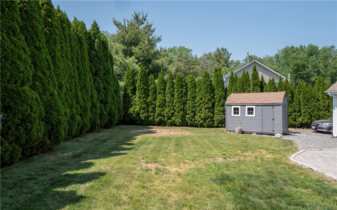 15 Valley Road