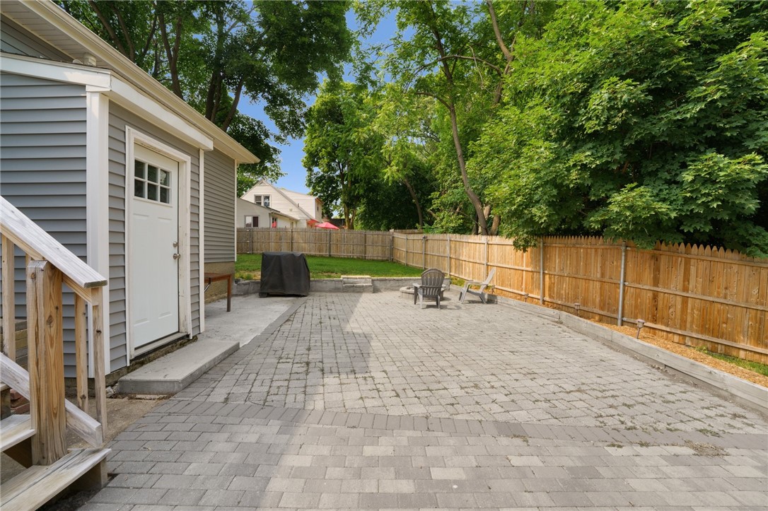 23 Lark Avenue