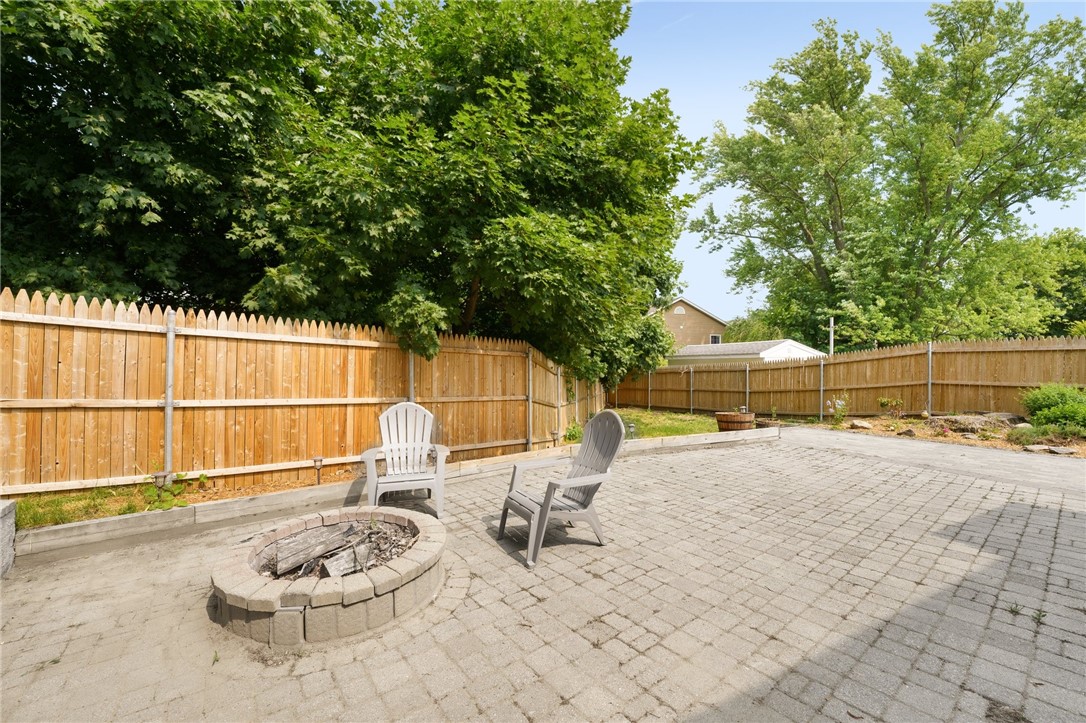 23 Lark Avenue