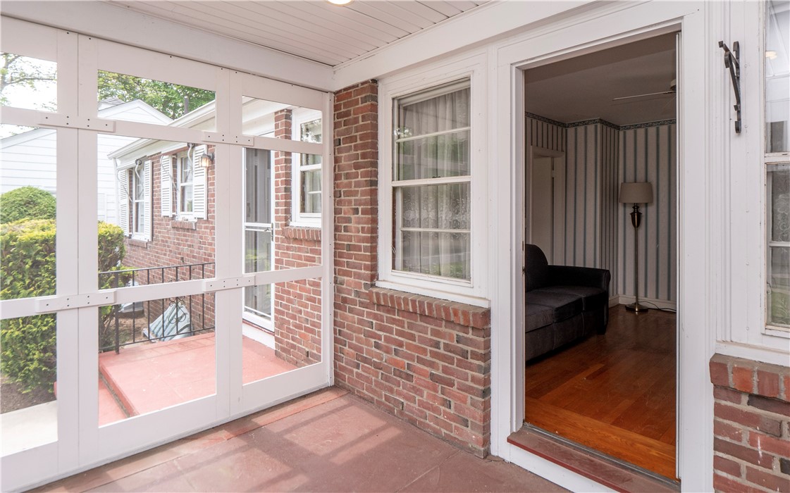 22 Robert Circle