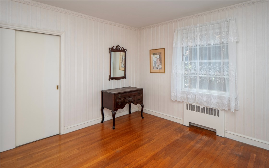 22 Robert Circle