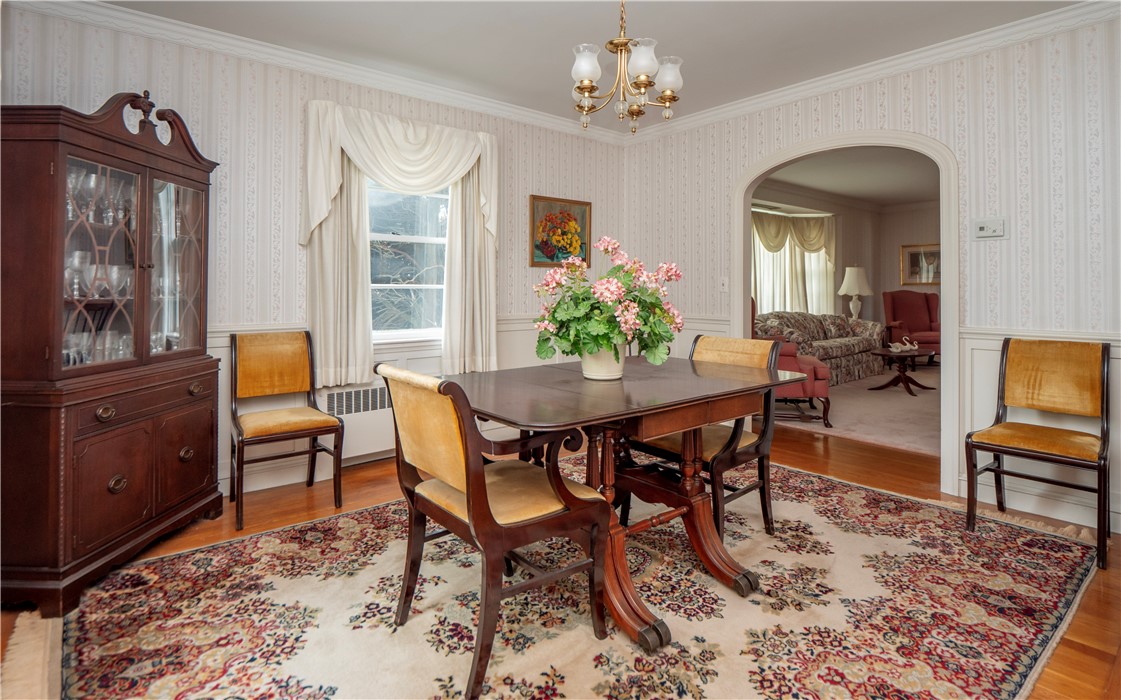 22 Robert Circle