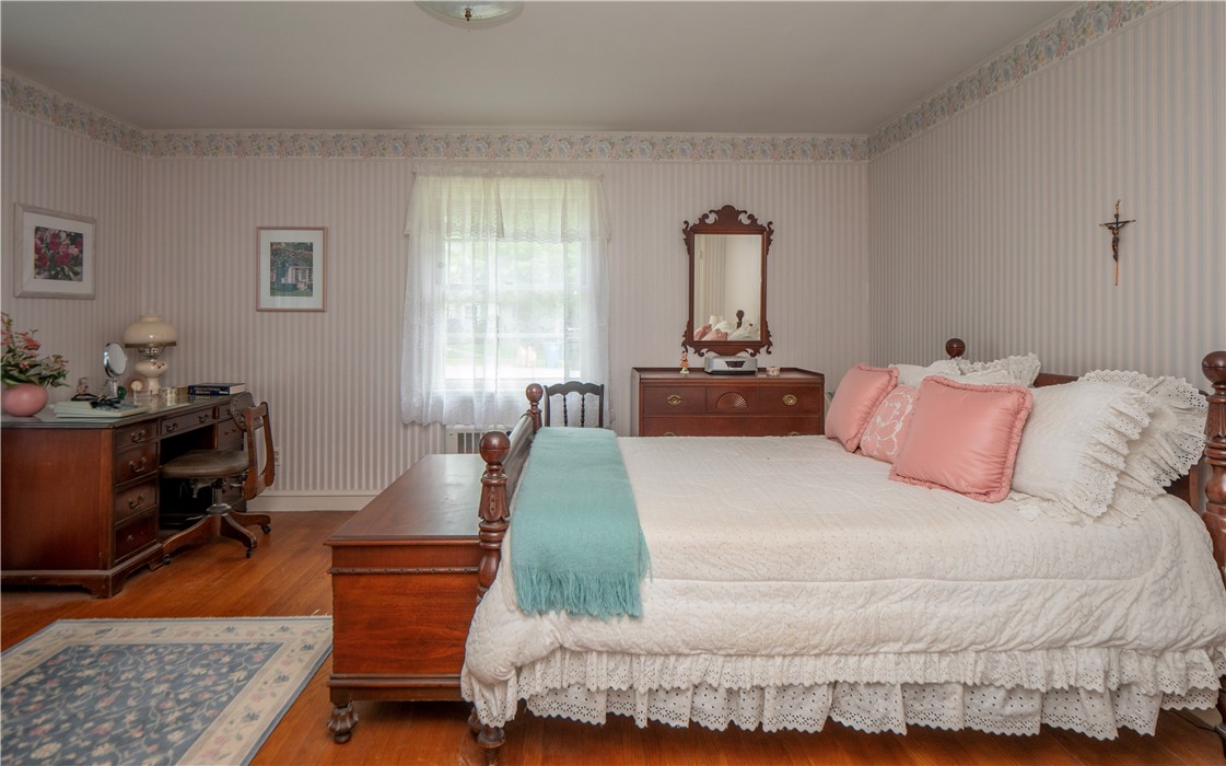 22 Robert Circle