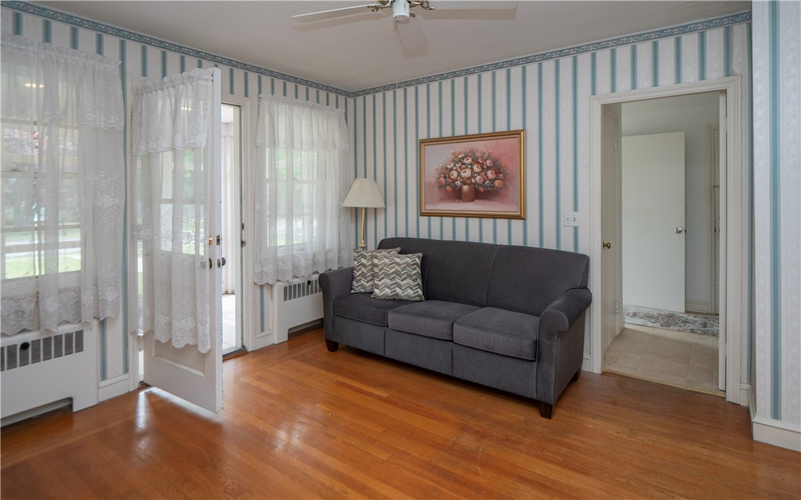 22 Robert Circle