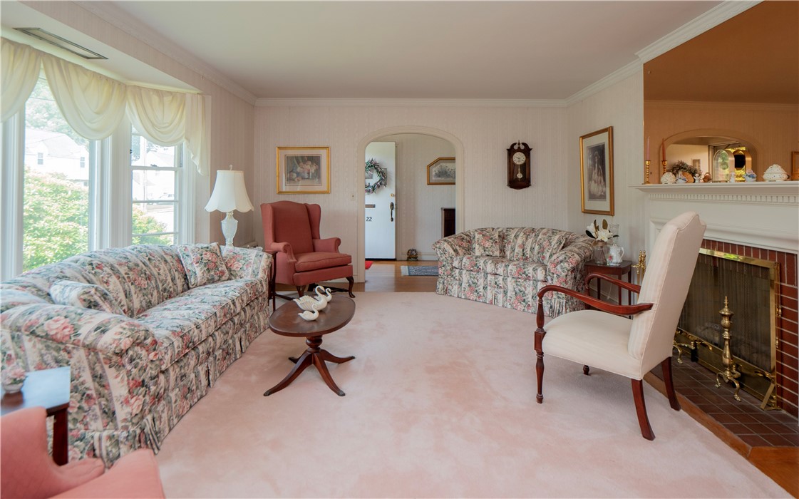 22 Robert Circle