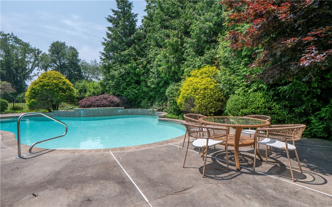 205 Kettle Pond Drive
