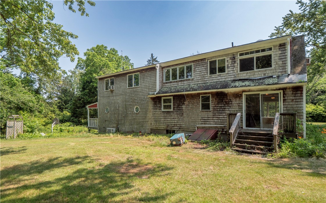1035 Liberty Lane
