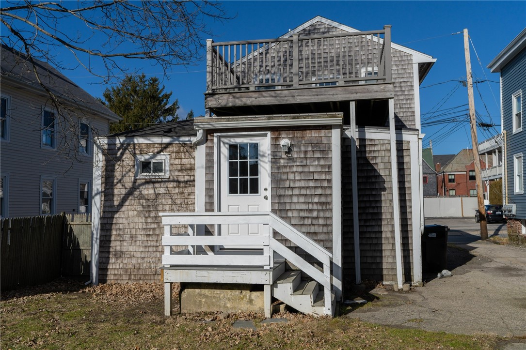 11 Simmons Street