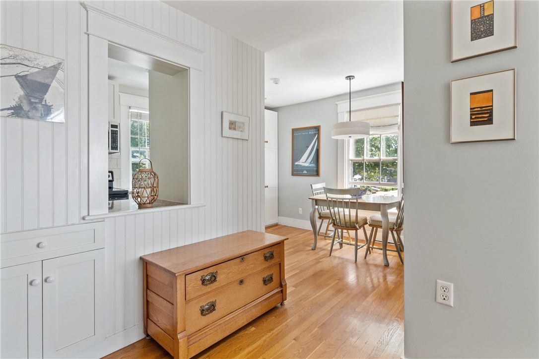 58 Washington Street 4