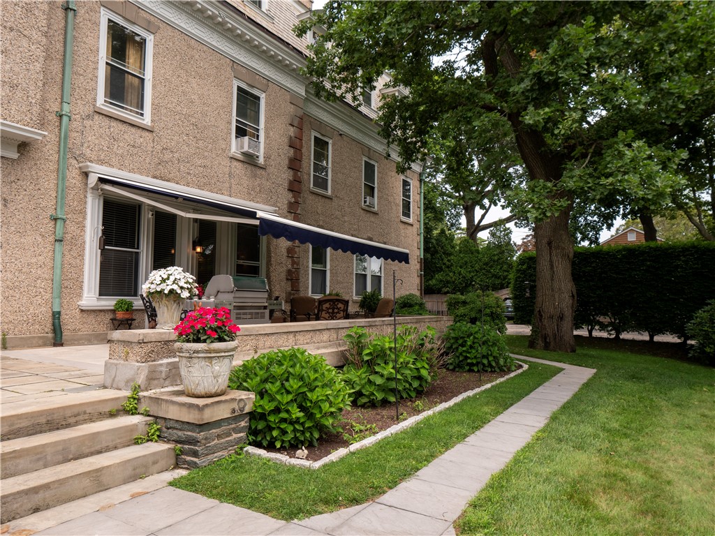 1 Oakwood Terrace 2