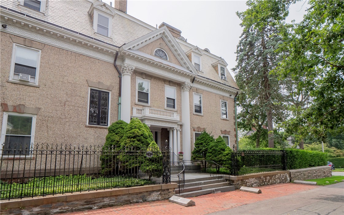1 Oakwood Terrace 2