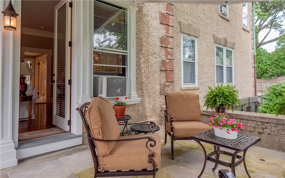 1 Oakwood Terrace 2