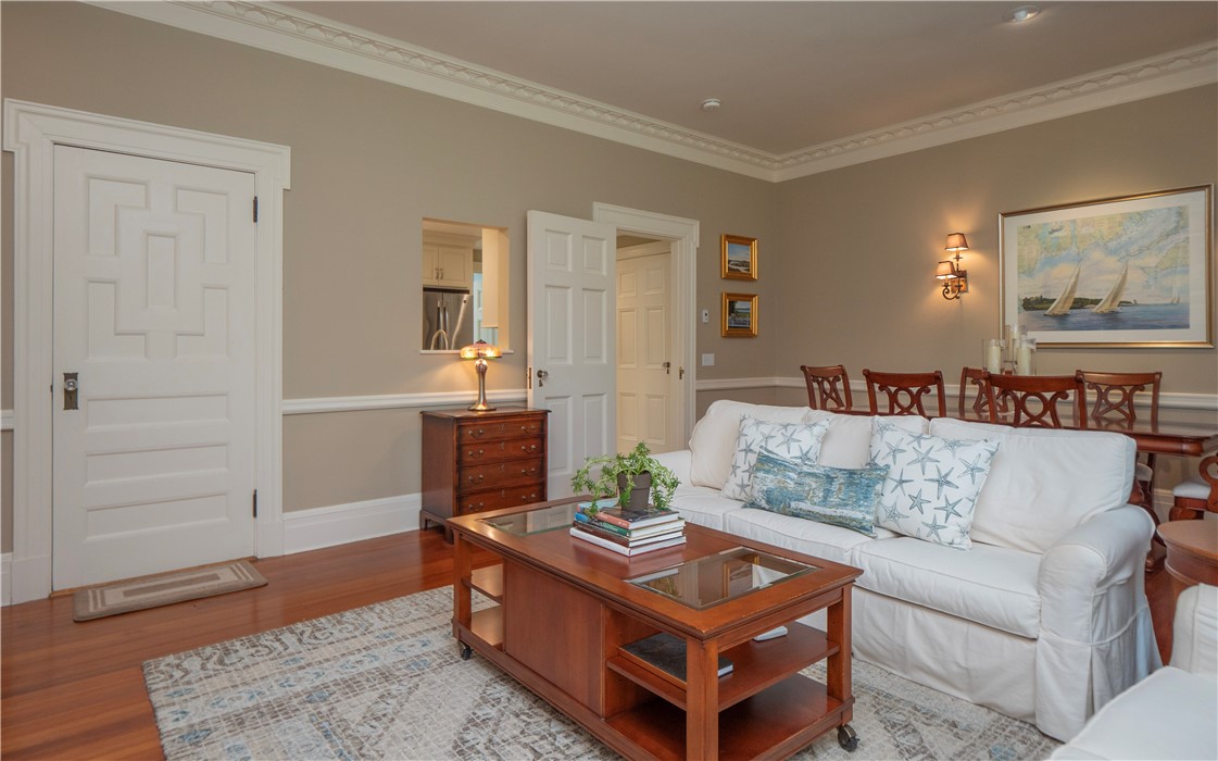1 Oakwood Terrace 2