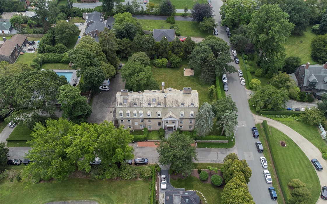 1 Oakwood Terrace 2