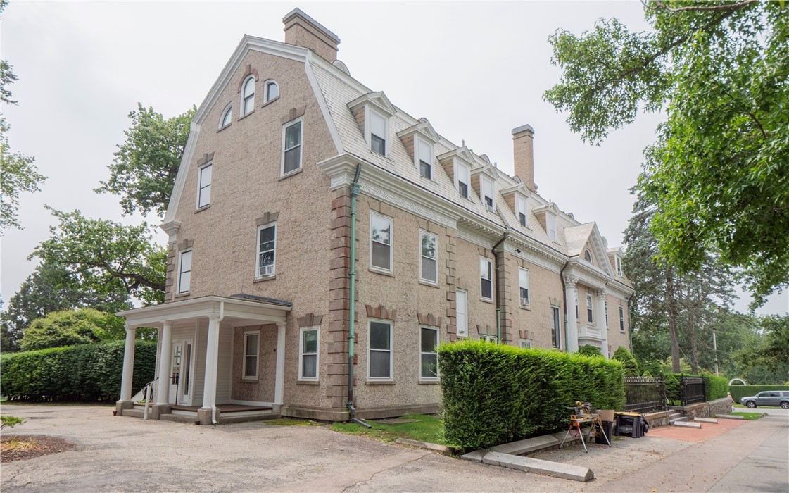 1 Oakwood Terrace 2