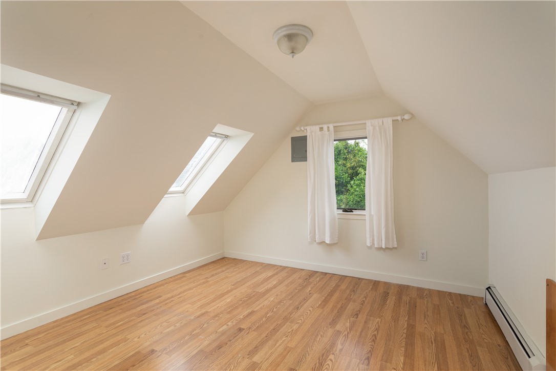 10 Coggeshall Way