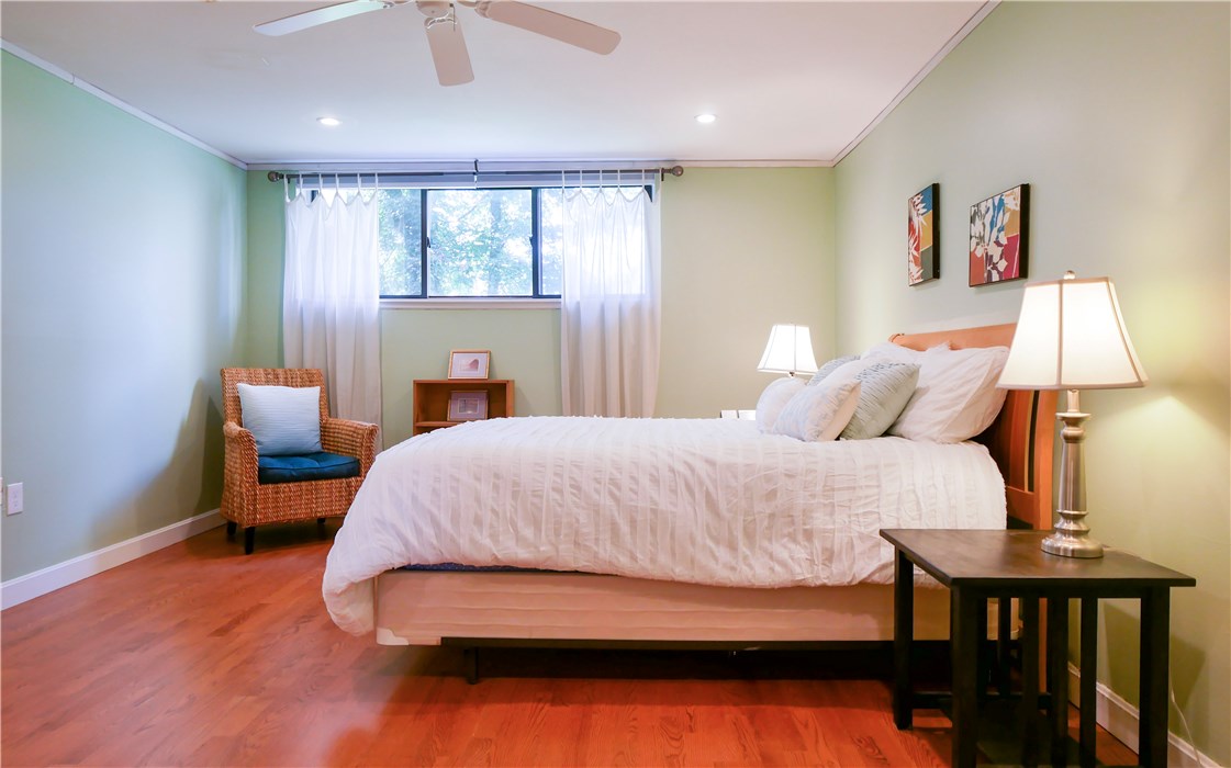401 Bellevue Avenue 100