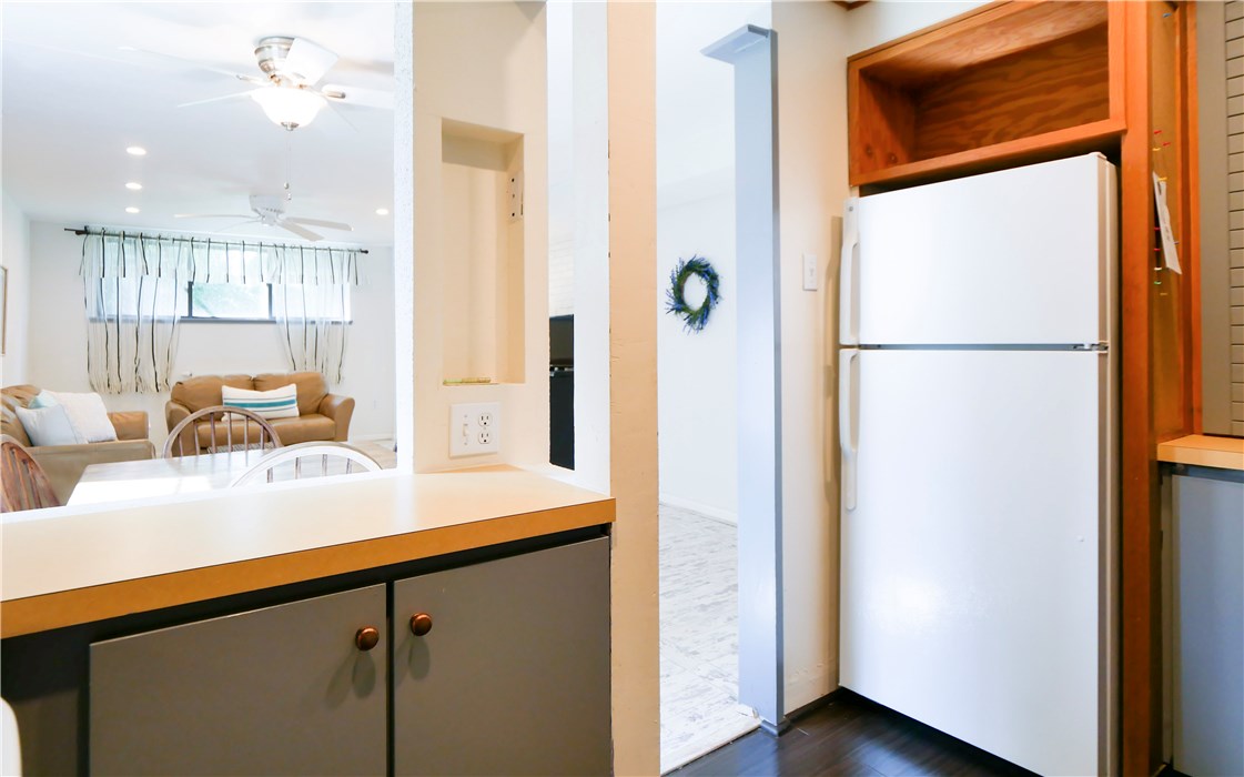 401 Bellevue Avenue 100