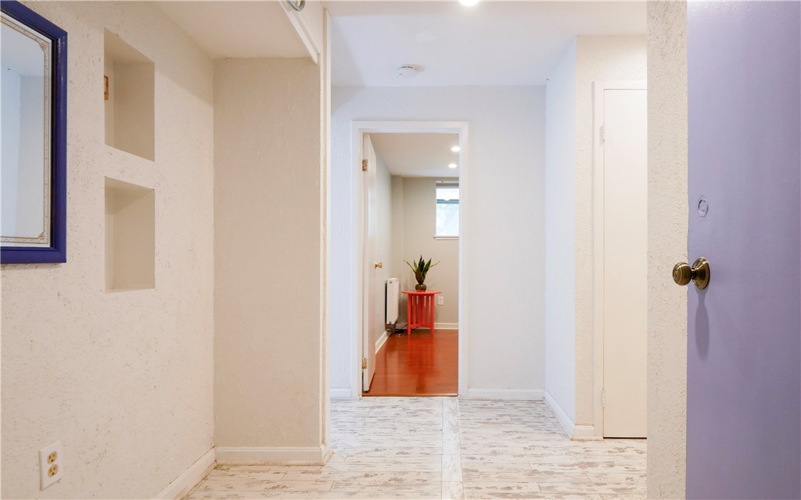 401 Bellevue Avenue 100