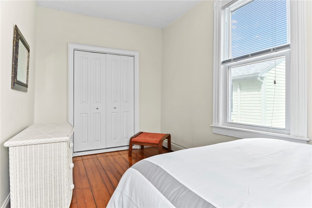 15 Narragansett Avenue 2