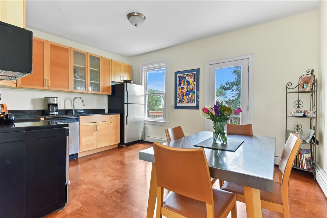 15 Narragansett Avenue 2