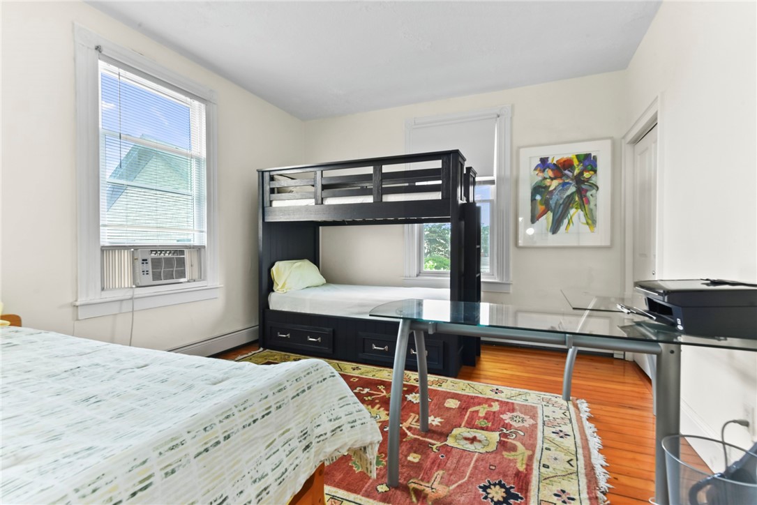 15 Narragansett Avenue 2