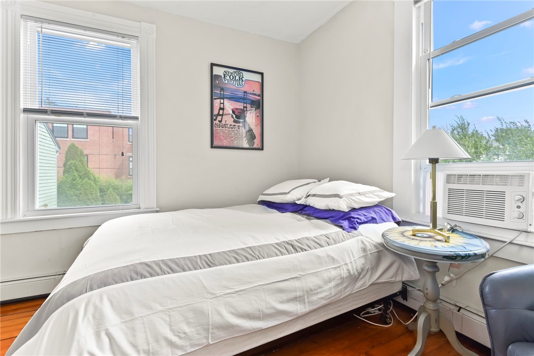15 Narragansett Avenue 2