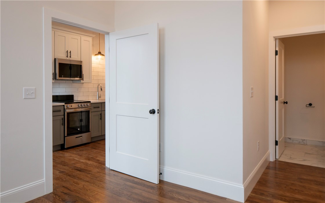 15 Cranston Avenue 30