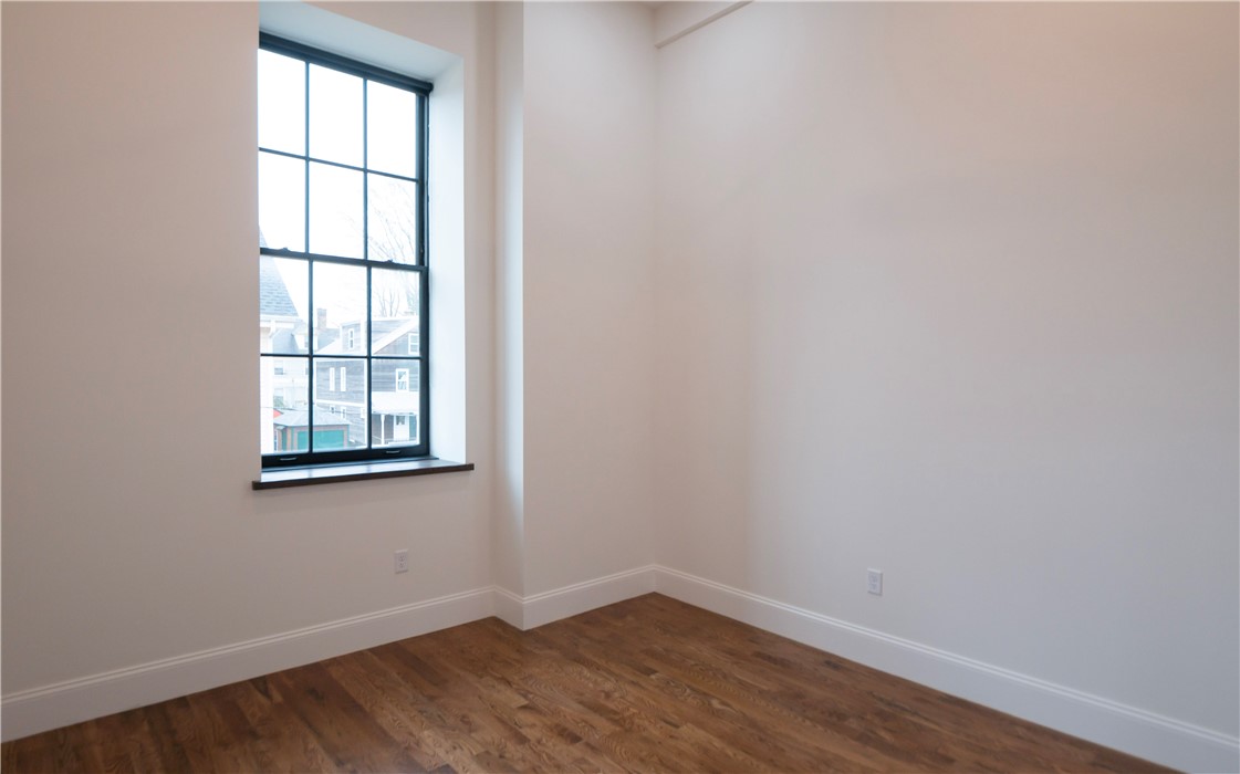 15 Cranston Avenue 30