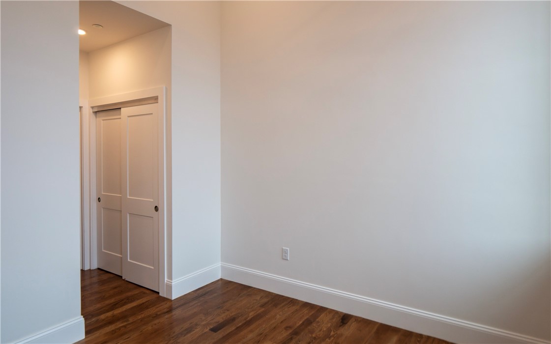 15 Cranston Avenue 30
