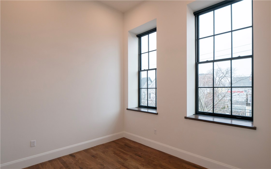 15 Cranston Avenue 30