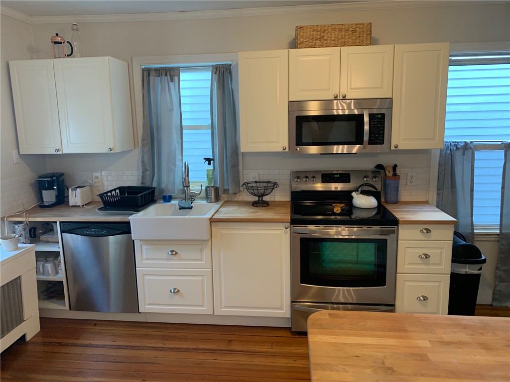 65 Roseneath Avenue 1/2