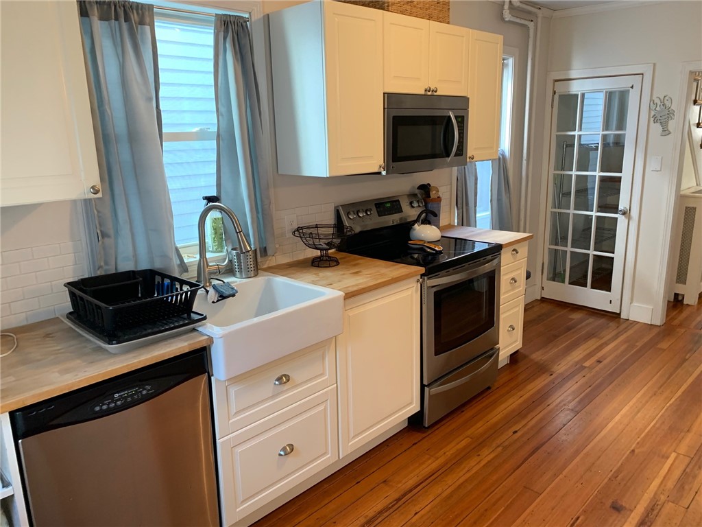 65 Roseneath Avenue 1/2