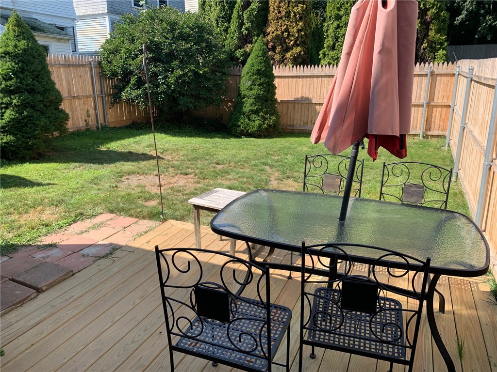 65 Roseneath Avenue 1/2