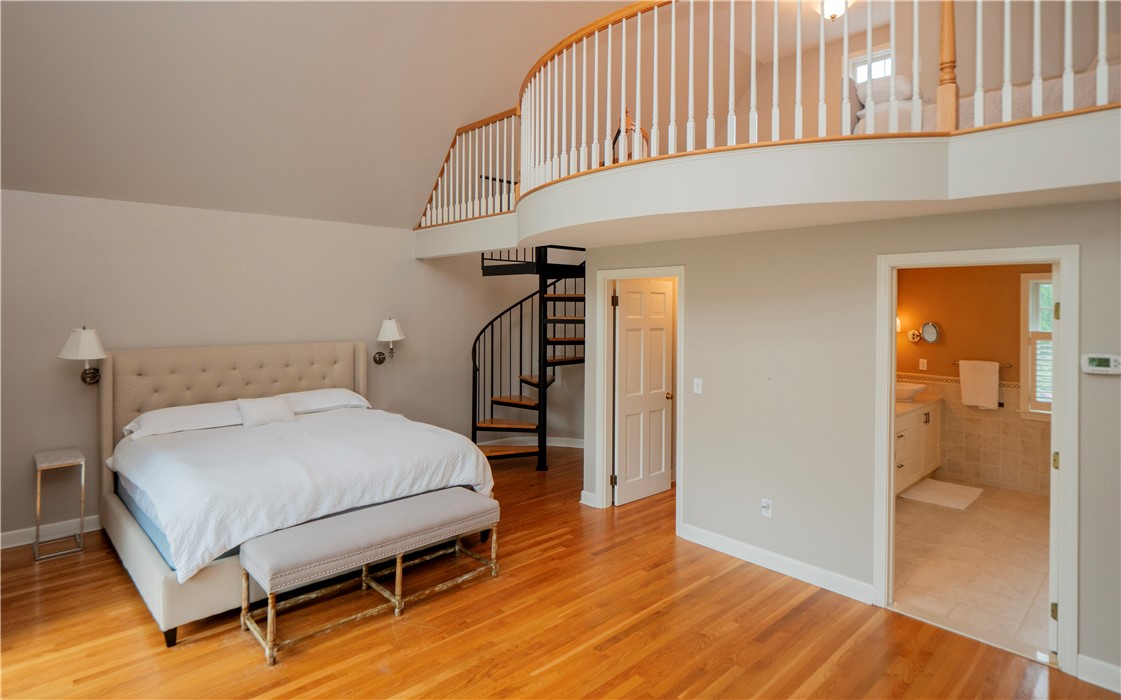 22 Ridge Road