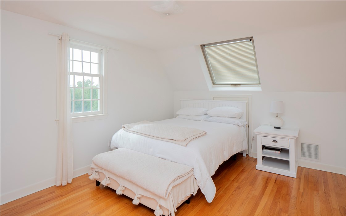 22 Ridge Road