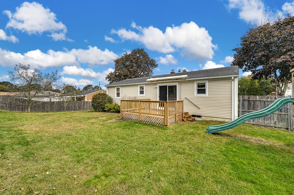 4 St Anna Avenue