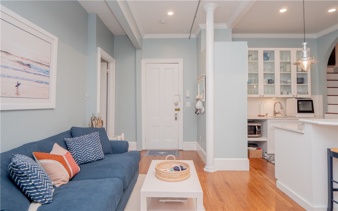 67 Perry Street 5