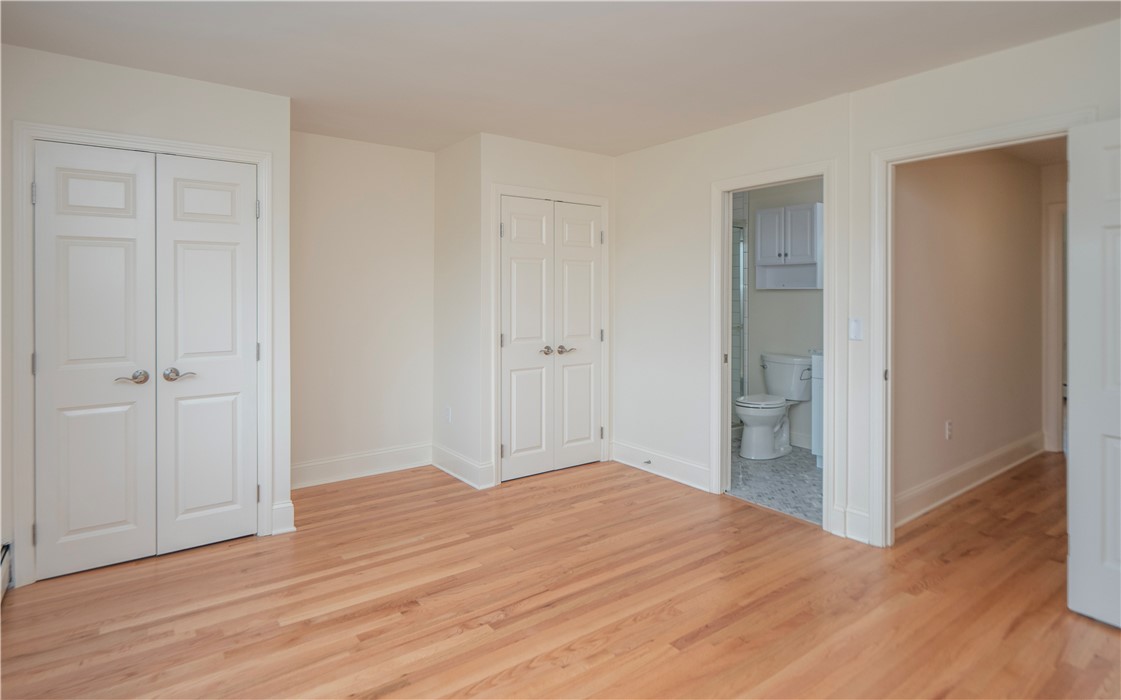 20 Indian Avenue 14