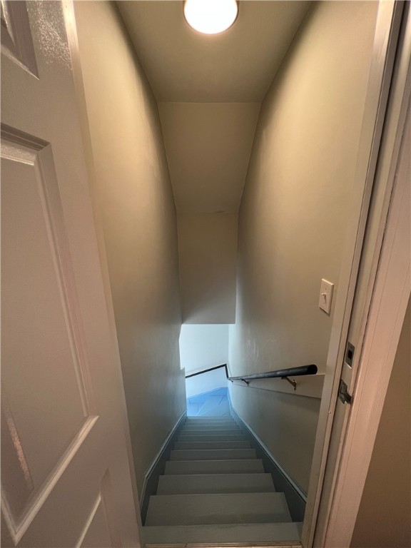 40 Hawthorne Avenue