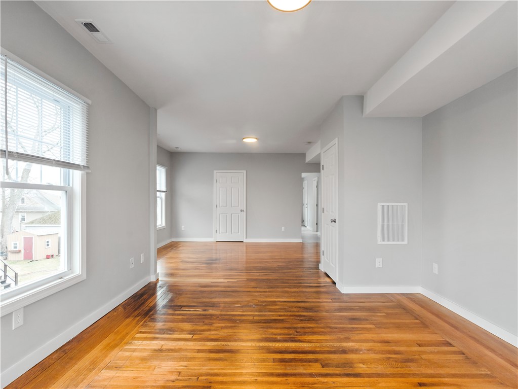 40 Hawthorne Avenue
