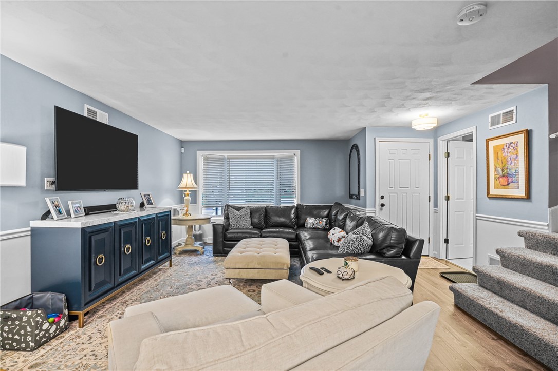 8 Tamarac Drive B