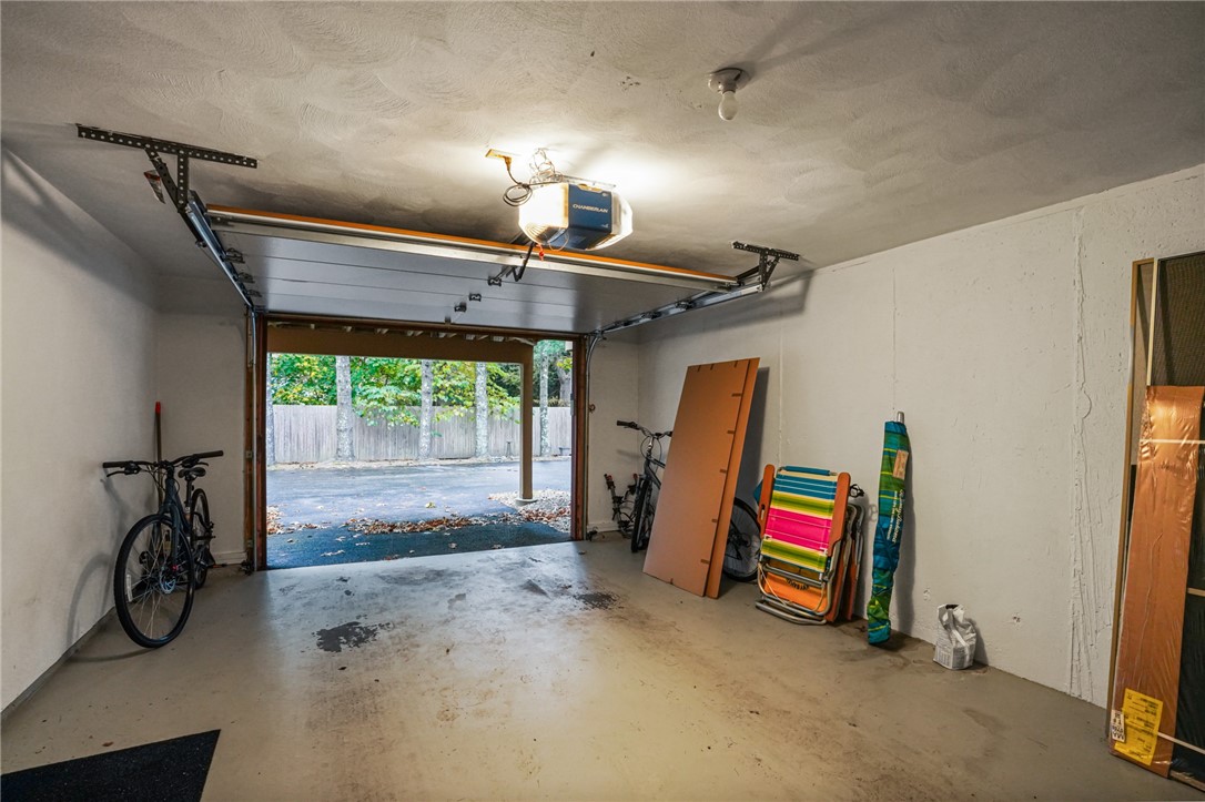 8 Tamarac Drive B