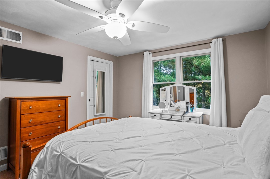 8 Tamarac Drive B