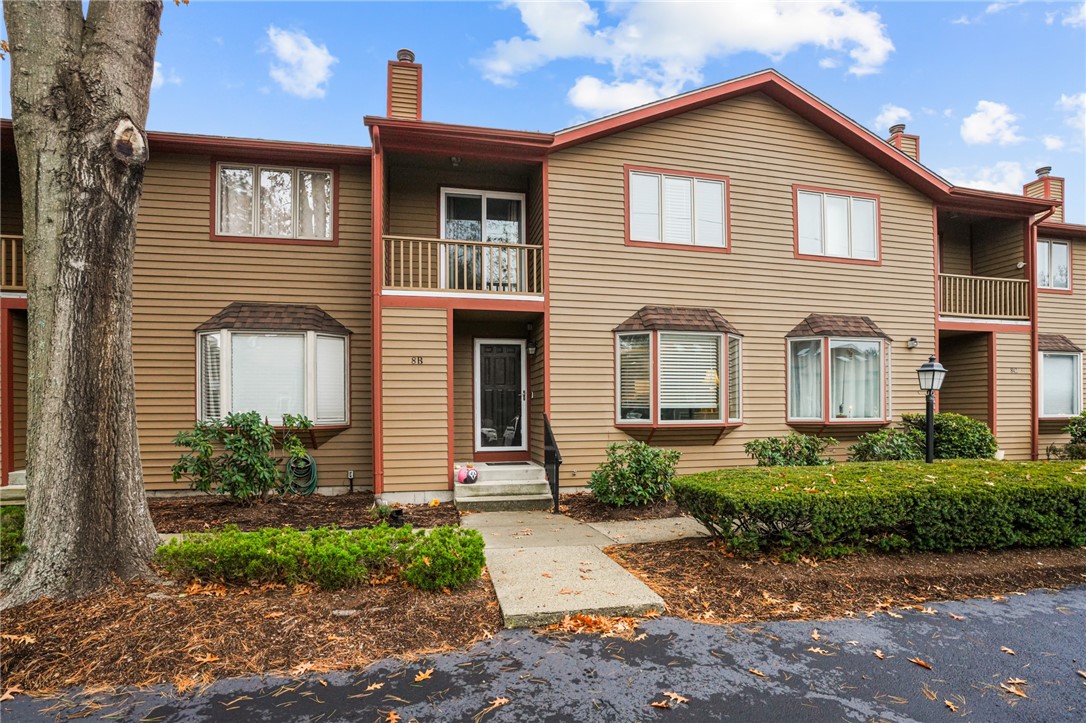 8 Tamarac Drive B
