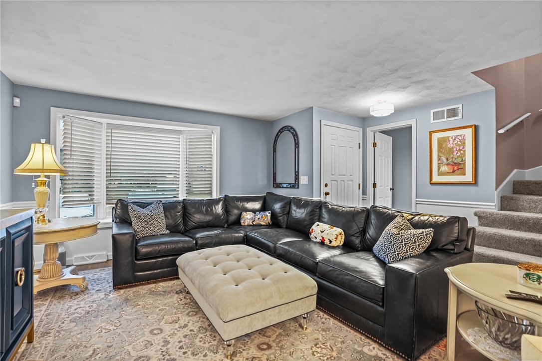 8 Tamarac Drive B
