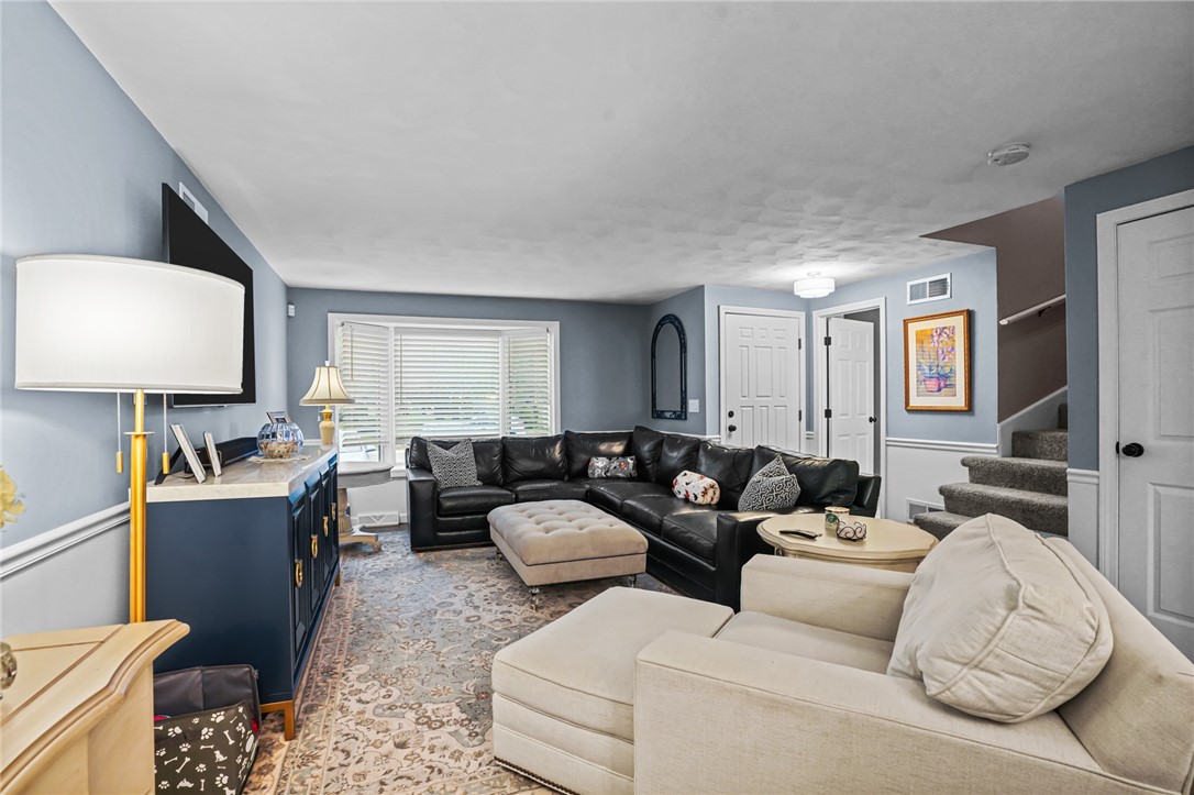 8 Tamarac Drive B